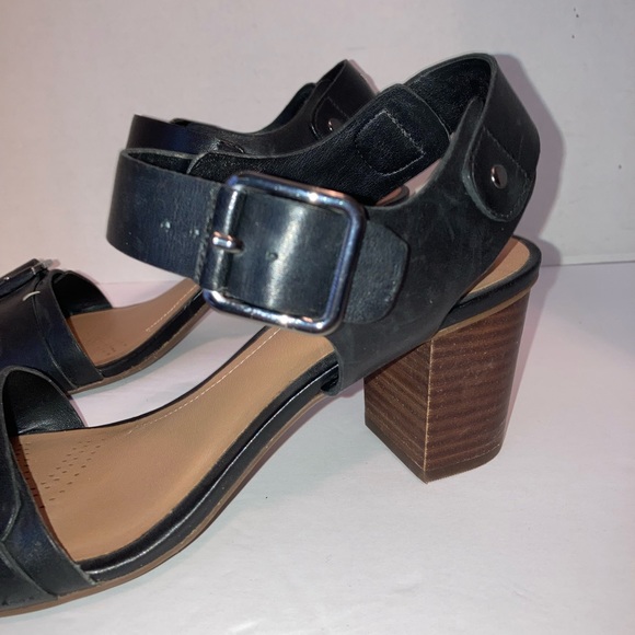 CLARKS Open Toe Strap 7.5M Sandals Block Heels - Picture 3 of 10